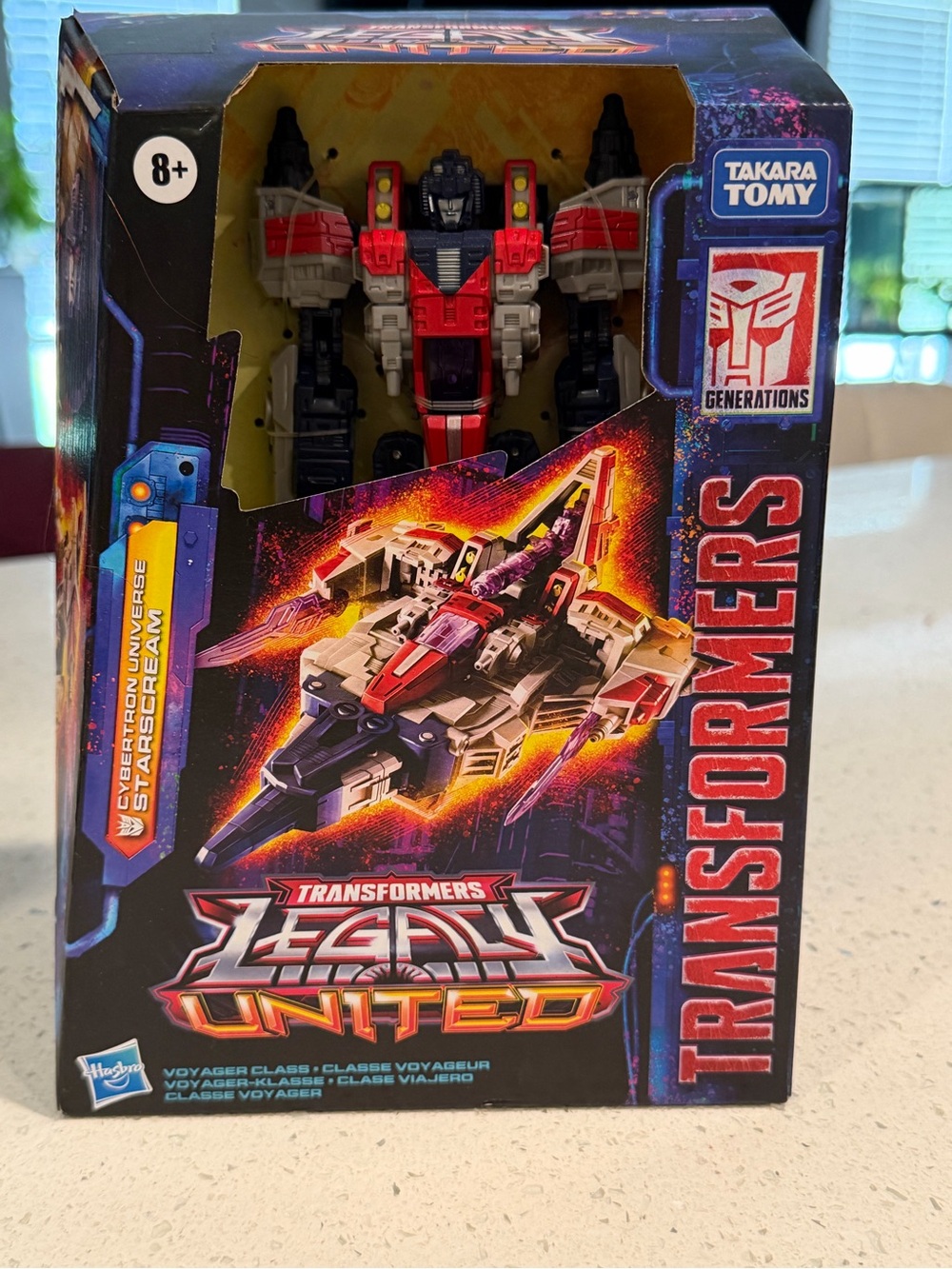 Hasbro Transformers Legacy United Starscream Figure - Red, White, Black